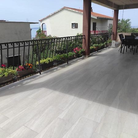 Apartment *Biba* Dugi Rat Εξωτερικό φωτογραφία