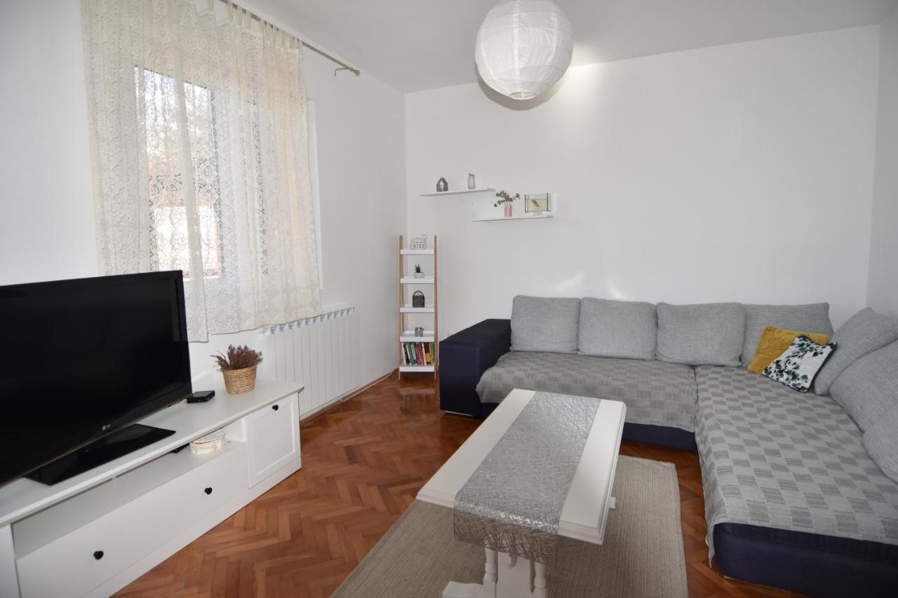 Apartment *Biba* Dugi Rat Εξωτερικό φωτογραφία